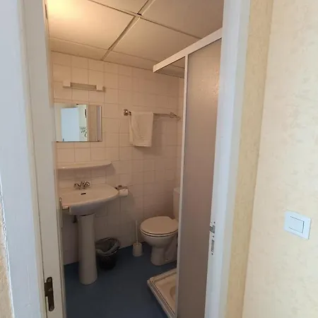 Gasthuis Chez Marie Et Didier 1 Minute A Pied Du Sanctuaire De 3*