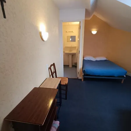 Chez Marie Et Didier 1 Minute A Pied Du Sanctuaire De