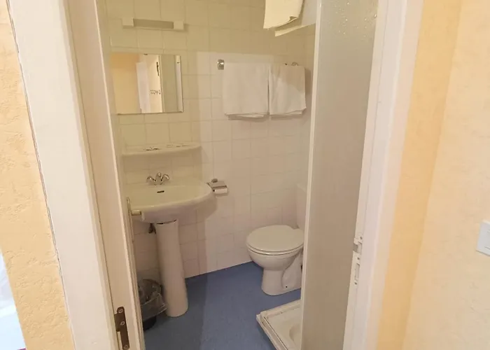 Chez Marie Et Didier 1 Minute A Pied Du Sanctuaire De 3*