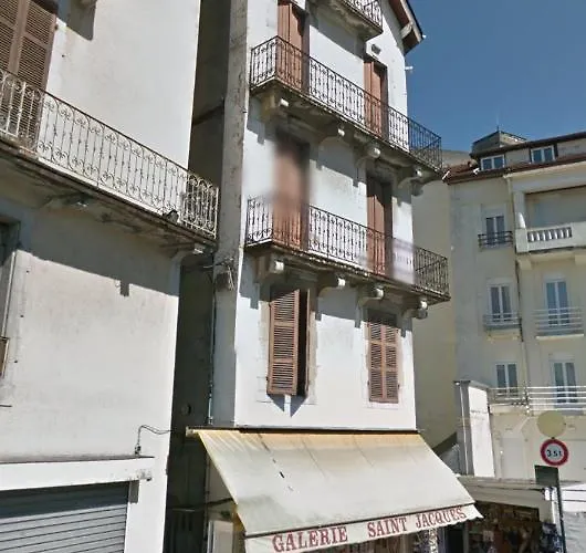 Chez Marie Et Didier 1 Minute A Pied Du Sanctuaire De 3* ルルド